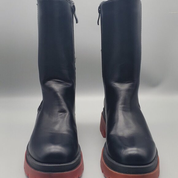 Forever 21 Women’s Black Chunky Platform Boots Size 7 | Faux Leather Zip Closure - Picture 2 of 9